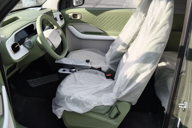 吉利银河 2025款 210km 熊猫骑士局部细节19