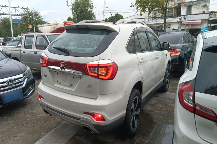 比亚迪S7 2015款 2.0T 自动尊贵型车身外观6005