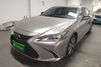 雷克萨斯ES 2020款 200 卓越版