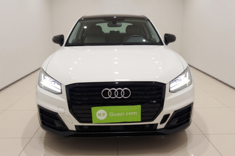 奥迪Q2L 2020款 35 TFSI 进取动感型车身外观2