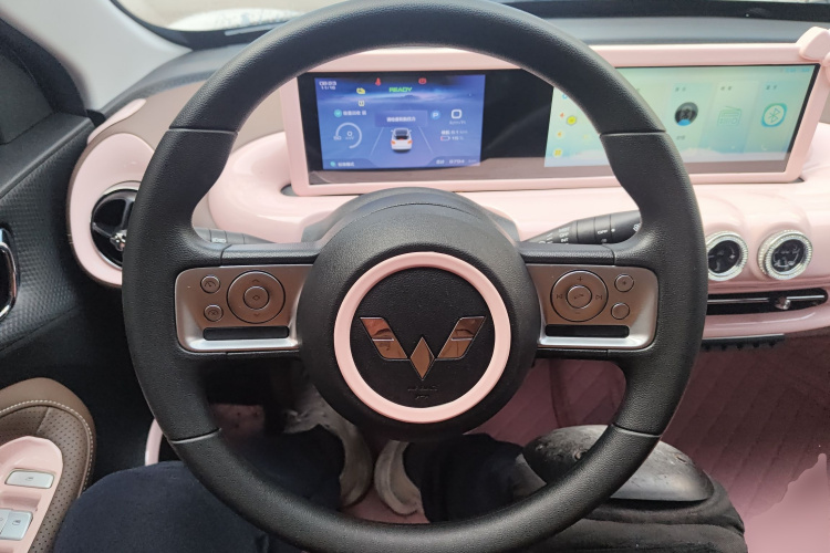 五菱汽车 五菱缤果 2024款 333km 悦享款中控内饰13