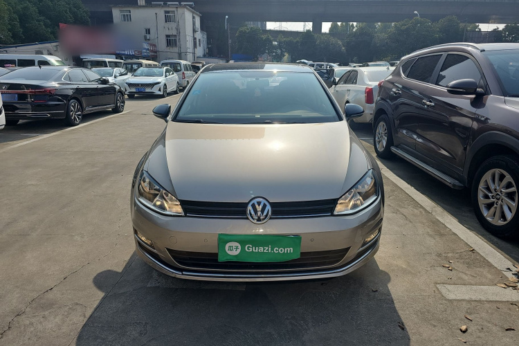 大众 高尔夫 2017款 1.6L 自动舒适百万辆纪念版车身外观2