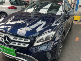 奔驰GLA 2018款 GLA 200 时尚型