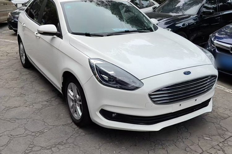 福特 福睿斯 2019款 改款 1.5L 自动悦享型 国VI车身外观6001