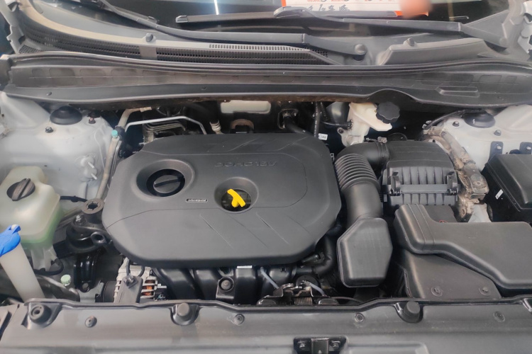 北京现代ix35 2015款 2.0L 自动两驱智能型 国V机舱底盘24