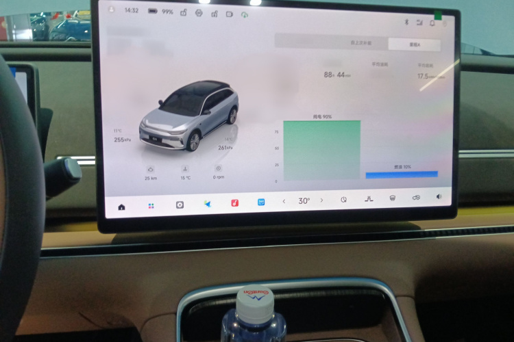 零跑汽车 零跑C11 2026款 增程 300激光雷达智尊版局部细节16