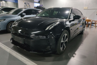 极氪001 2022款 超长续航单电机 WE版