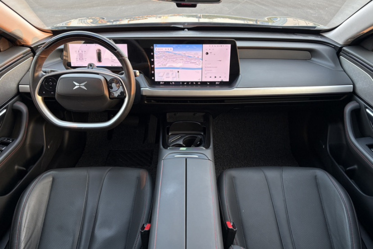 小鹏P7 2020款 670N中控内饰7003