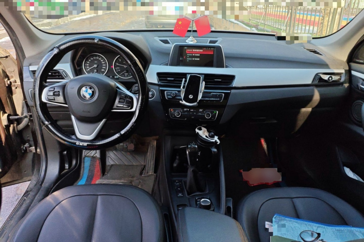 宝马X1 2018款 sDrive20Li 领先型中控内饰12