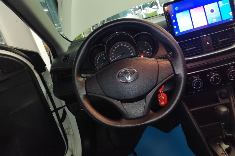 丰田 YARiS L 致炫 2021款 1.5L CVT领先版中控内饰13