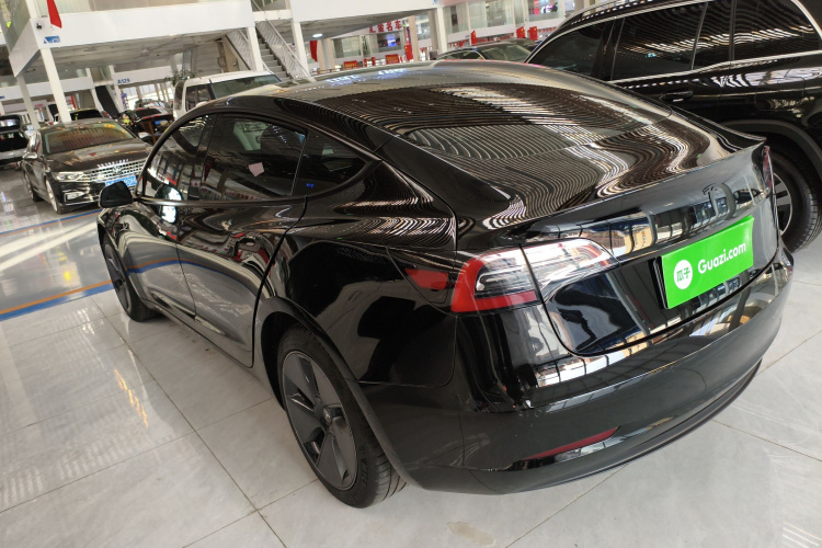 特斯拉 Model 3 2022款 后轮驱动版车身外观6003