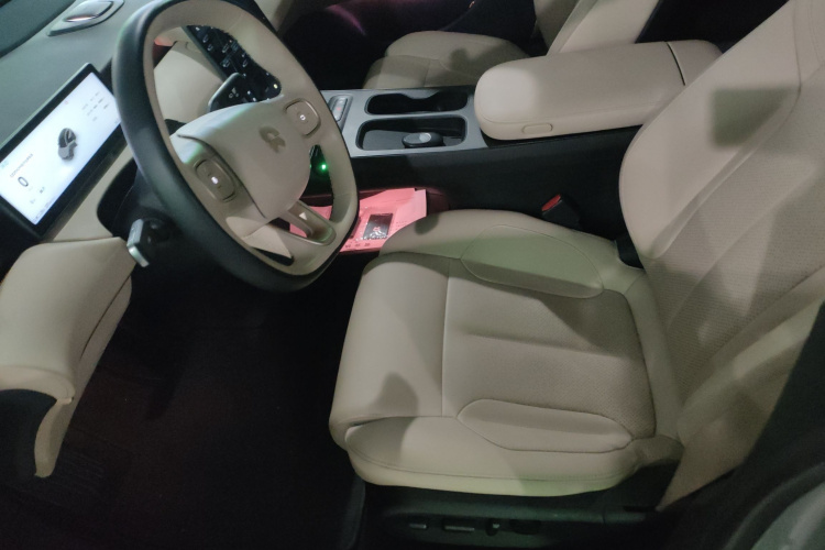 蔚来ET5T 2023款 75kWh Touring局部细节19