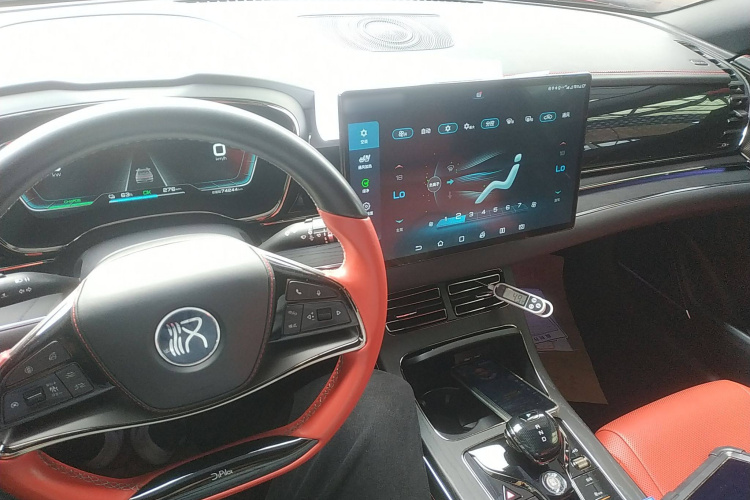 比亚迪 汉 2020款 EV 四驱高性能版旗舰型中控内饰7002
