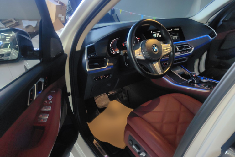 宝马X5 2022款 xDrive 30Li M运动套装中控内饰7003