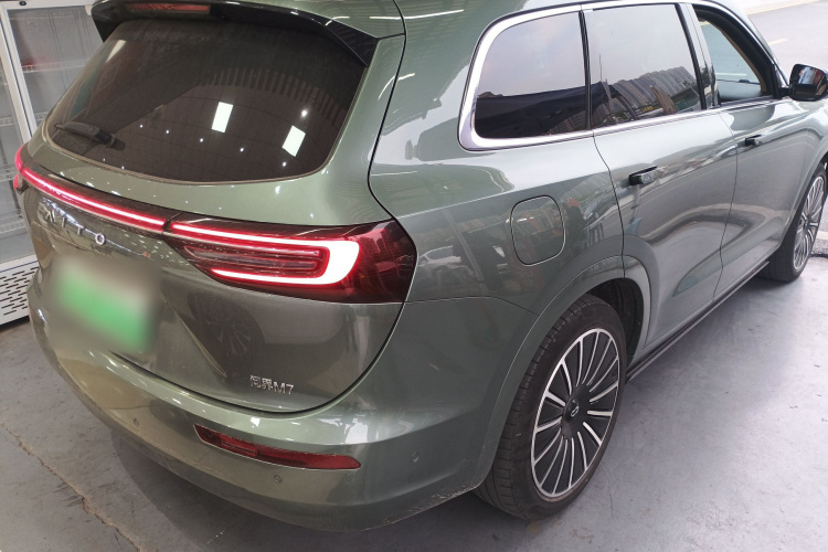 鸿蒙智行 问界M7 2022款 1.5T 四驱旗舰版车身外观7