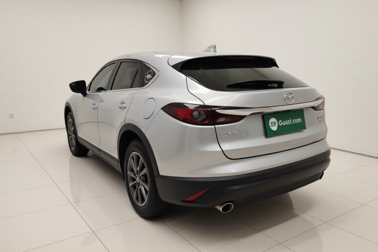 马自达CX-4 2021款 2.0L 自动两驱蓝天活力版车身外观5