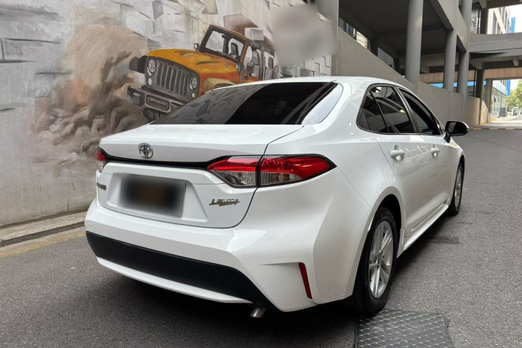 丰田 雷凌 2022款 TNGA 1.5L CVT进取版车身外观6003