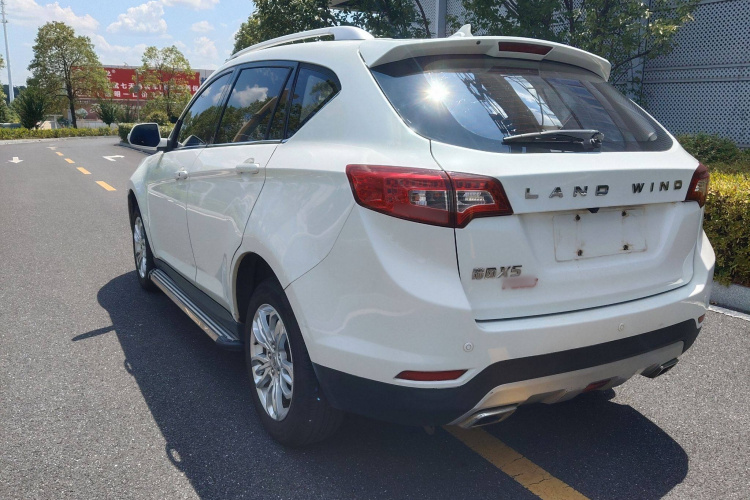 陆风X5 2016款 Plus 1.5T CVT创享版车身外观6003