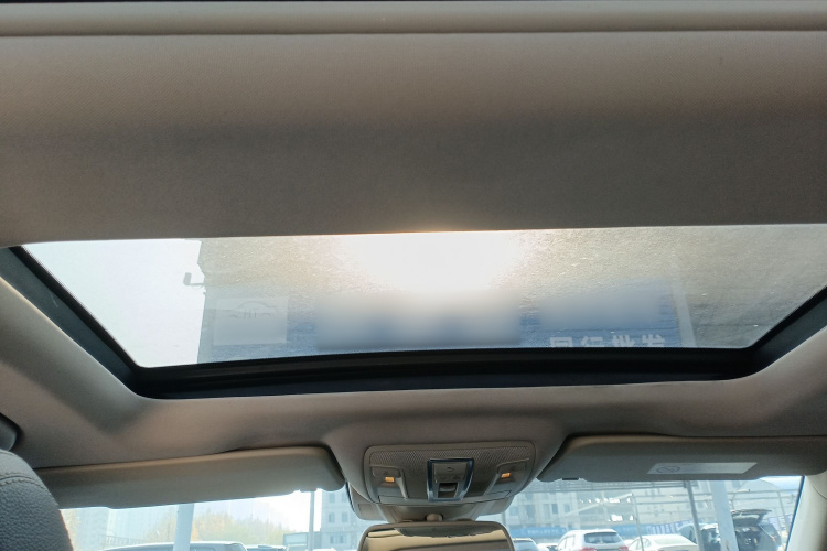 奔驰GLE 2015款 GLE 400 4MATIC中控内饰22