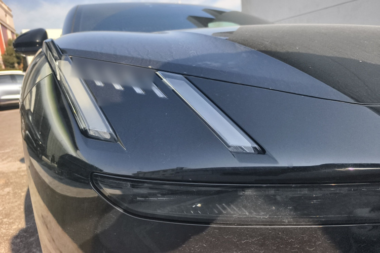 领克Z10 2025款 95kWh 702km四驱Halo车身外观6006