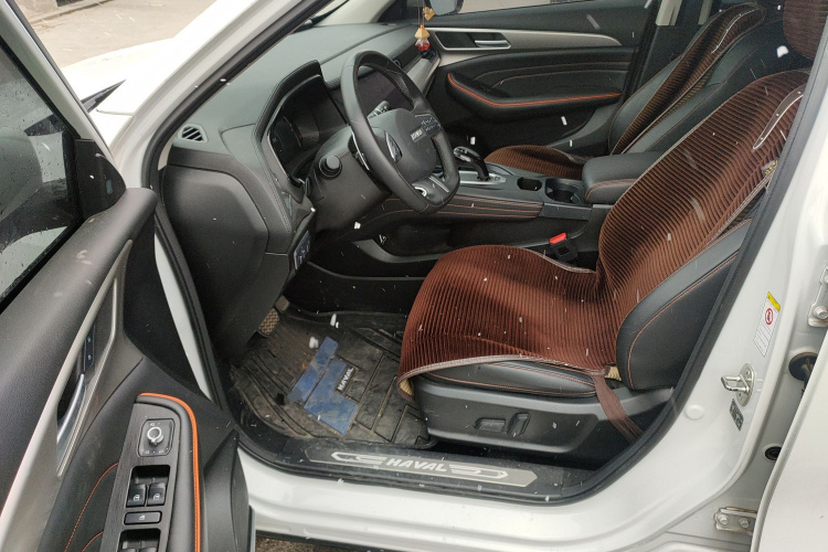 哈弗F7 2021款 2.0T 两驱i动中控内饰20