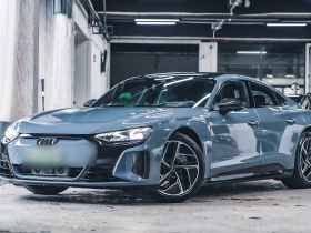 奥迪RS e-tron GT 2023款 基本型