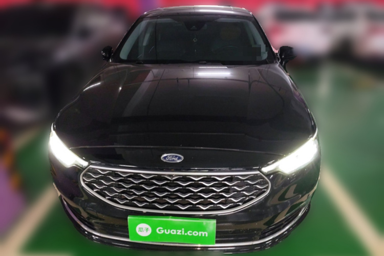 福特 金牛座 2019款 EcoBoost 245 尊享版车身外观2