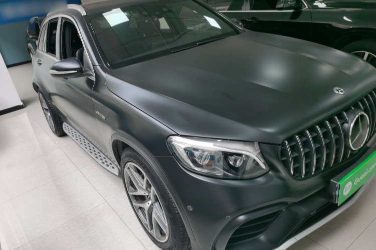 奔驰GLC AMG 2018款 AMG GLC 63 4MATIC+车身外观3