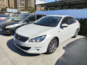 标致408 2015款 1.2T 自动豪华版