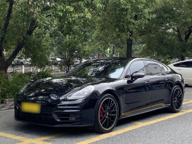 保时捷 2023款 Panamera 行政加长铂金版 2.9T