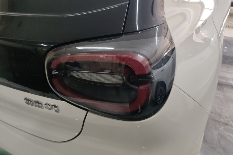 东风纳米 纳米01 2024款 焕新版 330 Air车身外观6001