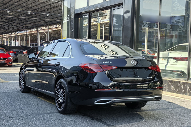 奔驰C级 2023款 C 260 L车身外观6003