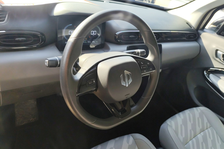 零跑汽车 零跑T03 2024款 310舒享版中控内饰13