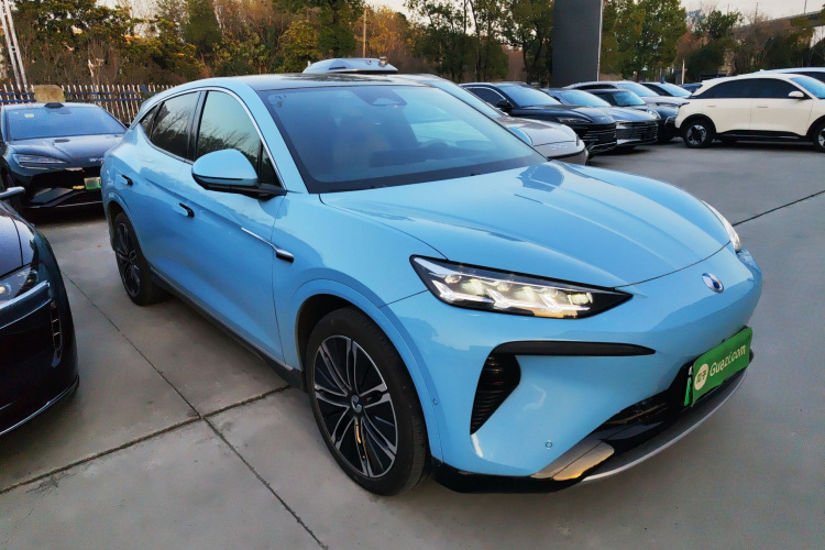 腾势N7 2024款 630 四驱智驾Ultra版车身外观3