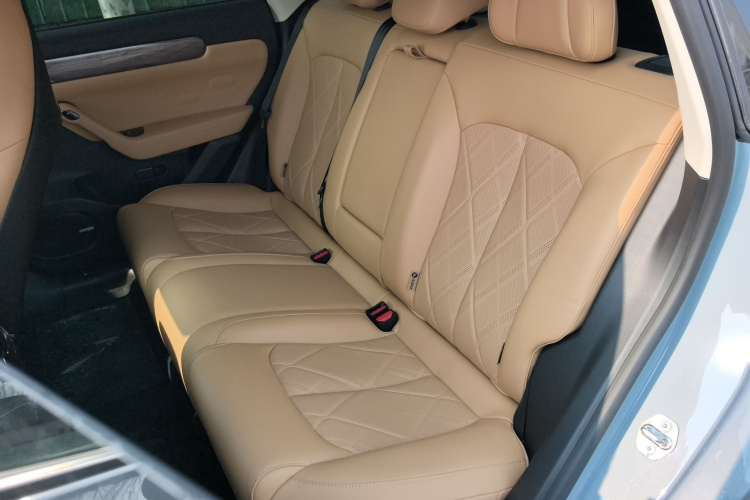 零跑汽车 零跑C11 2024款 增程 300尊享版中控内饰7001