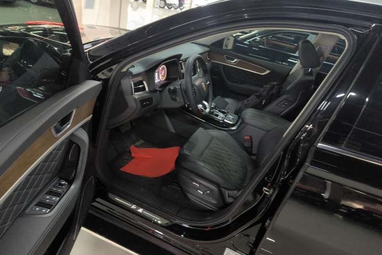 红旗HS7 2019款 3.0T 自动四驱旗悦版中控内饰20