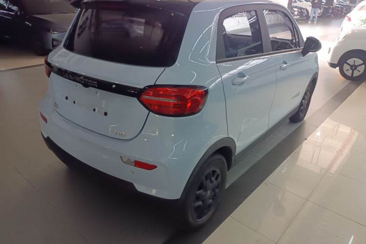 零跑汽车 零跑T03 2023款 310轻享版车身外观6005