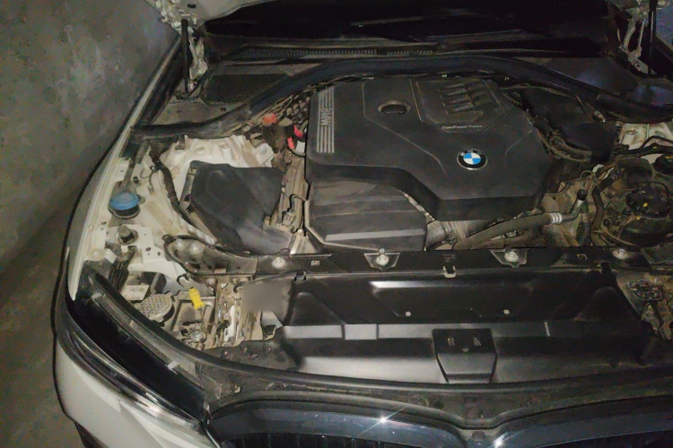 宝马3系 2020款 改款 325Li M运动套装局部细节9006