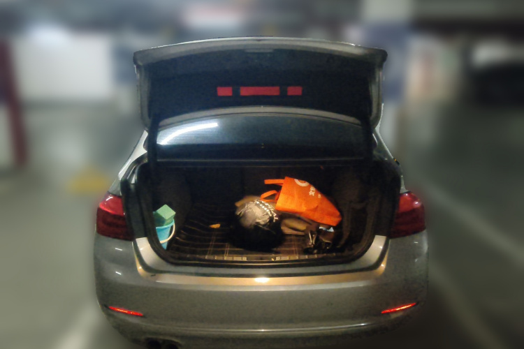 宝马3系 2017款 320Li 时尚型局部细节23