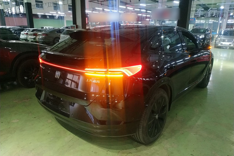 别克E4 2023款 GS版车身外观7