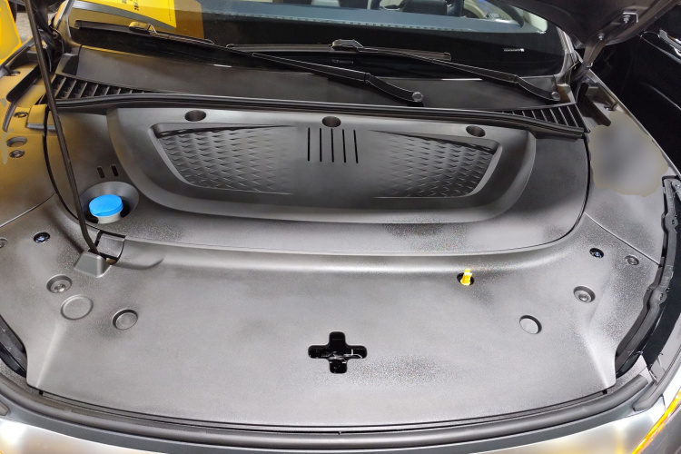 比亚迪 元PLUS 2022款 510KM 旗舰型机舱底盘24