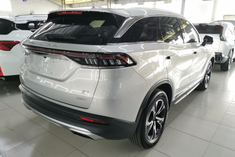 北京汽车 北京X7 2022款 1.5TD DCT致尚版车身外观6005