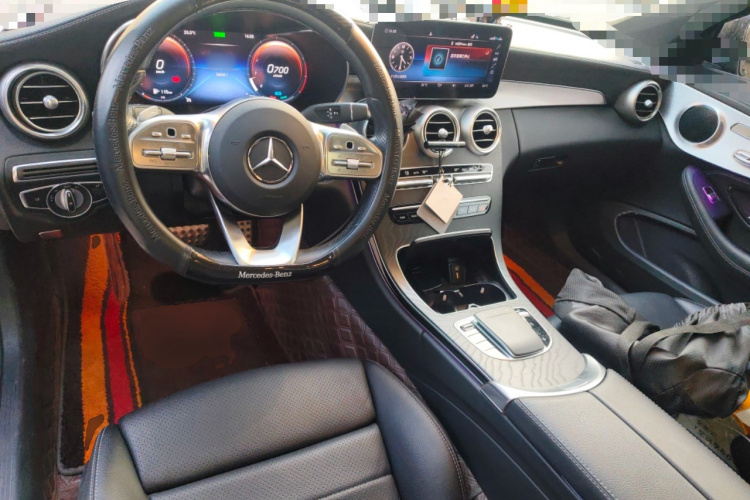 奔驰C级(进口) 2021款 C 260 轿跑车中控内饰12