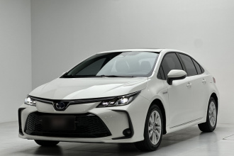 丰田 卡罗拉 2023款 1.8L 智能电混双擎 精英版