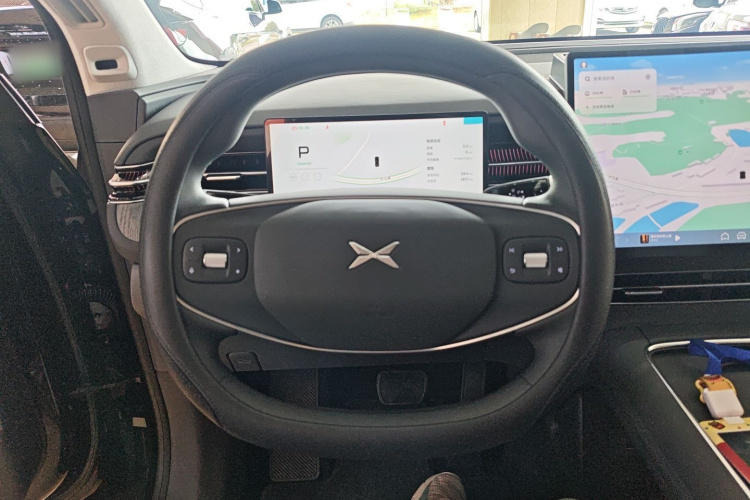 小鹏G6 2025款 625 长续航 Max 旗舰版中控内饰13