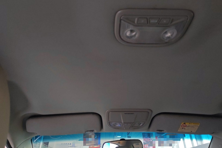 吉利汽车 帝豪 2016款 三厢 1.5L 手动豪华型局部细节22