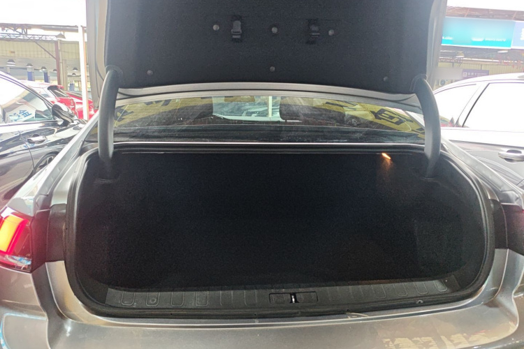 标致508 2023款 508L 400THP 驭动旗舰版局部细节23