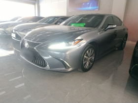 雷克萨斯ES 2020款 200 卓越版