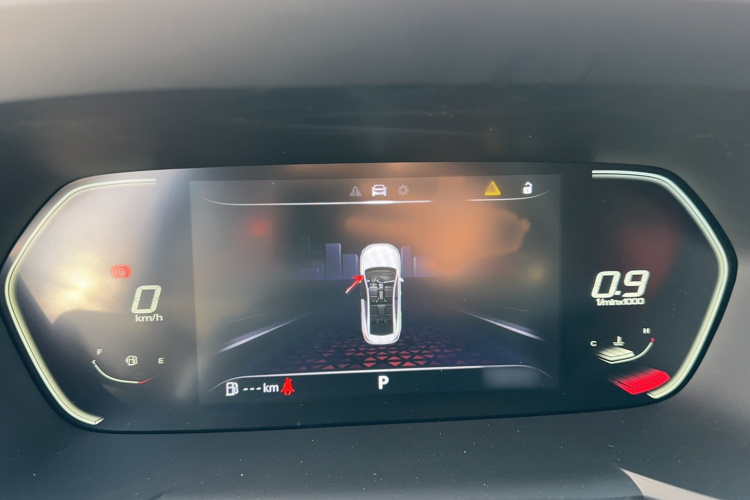 名爵 MG5 2023款 180DVVT CVT豪华版局部细节14