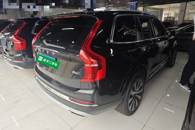 沃尔沃XC90 2021款 B6 智逸豪华版 7座车身外观7